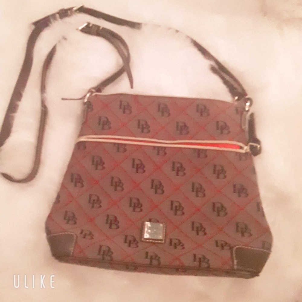 Dooney and bourke